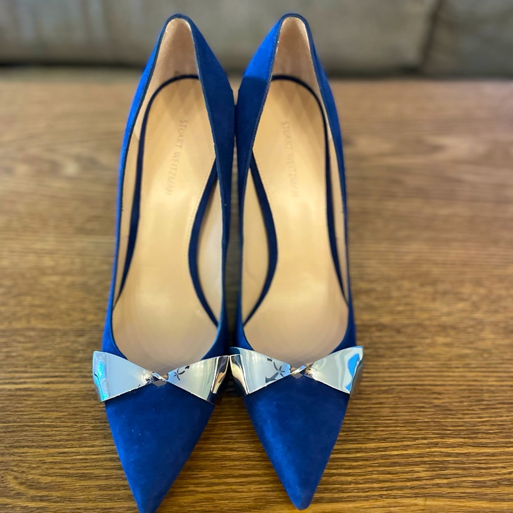 Royal Blue Suede Pumps • Brand New !!